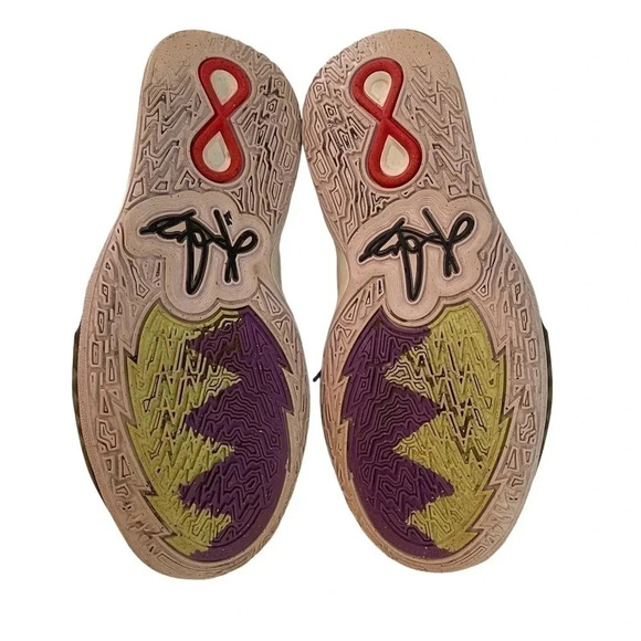 Nike Kyrie Irving Infinity Aluminum 6Y. DD0334-400. Preloved. - Picture 5 of 6